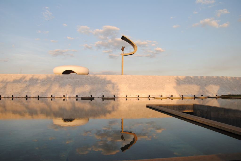 Memorial_JK-lets-idea-brasilia